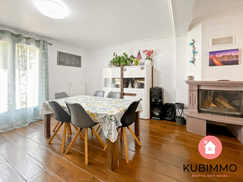 Maison - 105 m² - 6 pièces