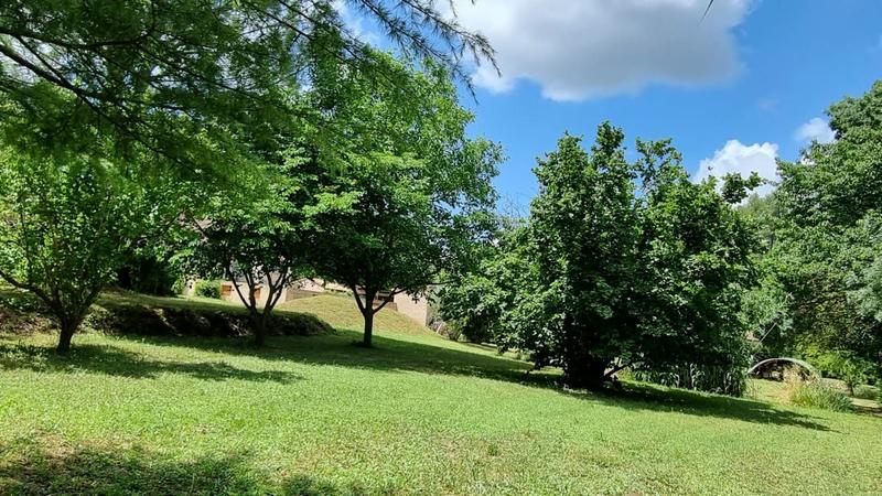 Propriété - 231 m² - 8 pièces