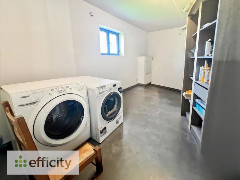 Maison en pierre - 380 m² - 8 pièces