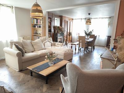 Maison - 148 m² - 5 pièces