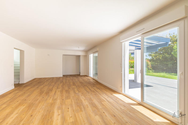 Maison - 152 m² - 5 pièces