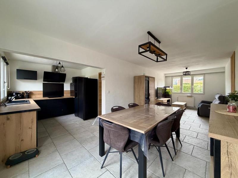 Maison - 85 m² - 4 pièces