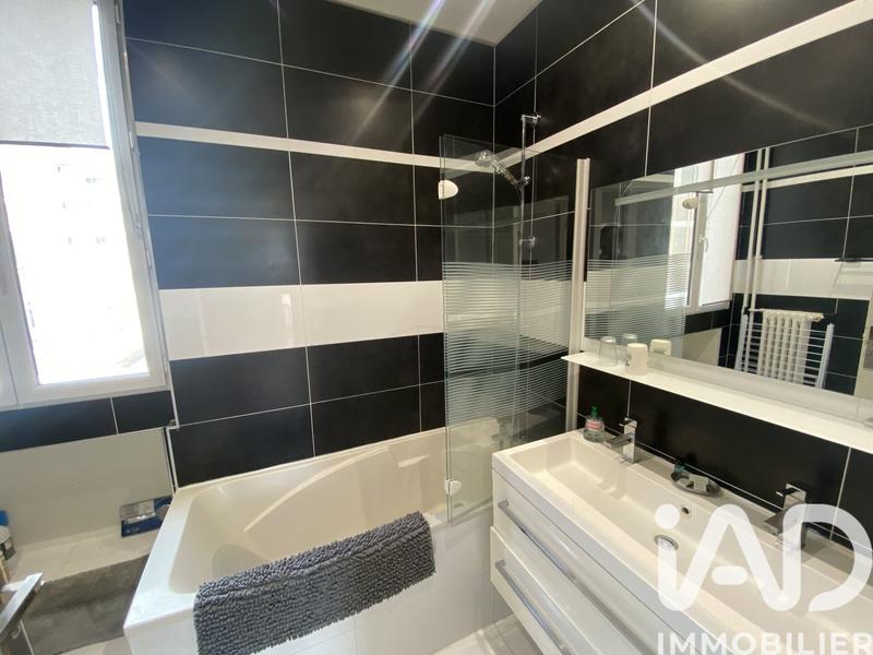 Appartement - 92 m² - 4 pièces