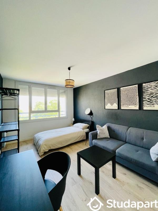 Chambre - 12 m² - 1 pièce