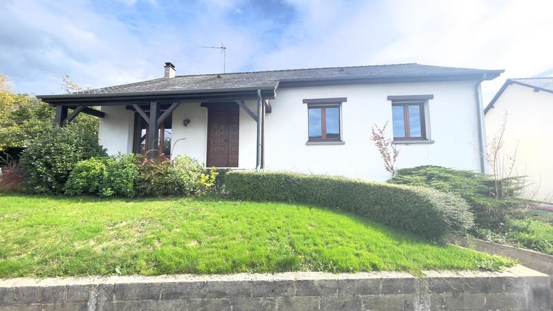 Maison - 98 m² - 5 pièces