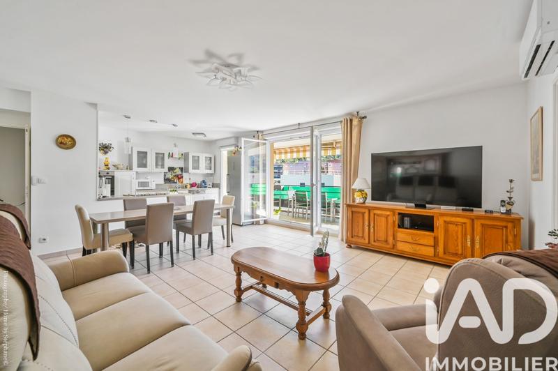 Appartement - 104 m² - 4 pièces