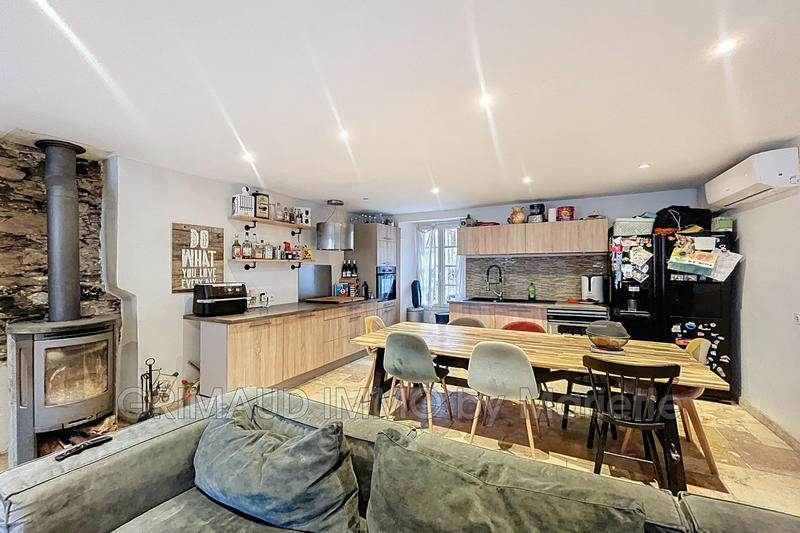 Maison de village - 140 m² - 6 pièces