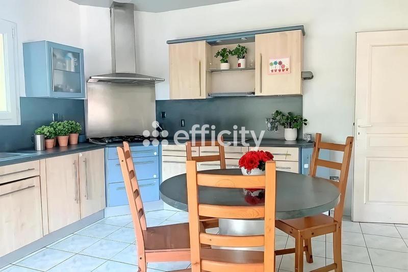 Maison - 144 m² - 6 pièces