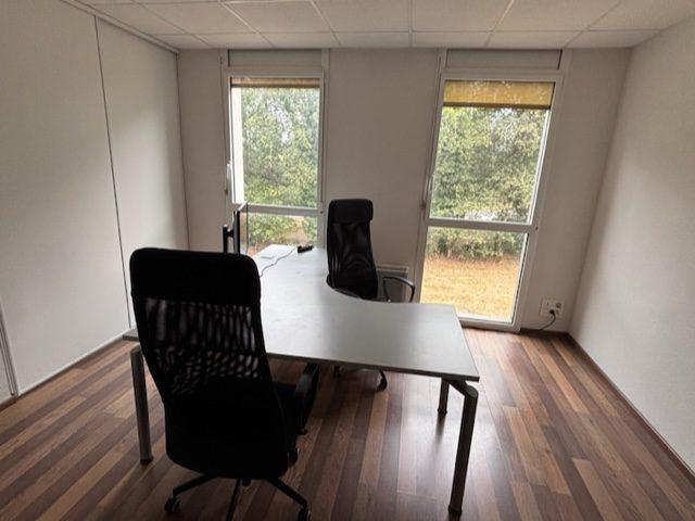 Bureau - 205 m²
