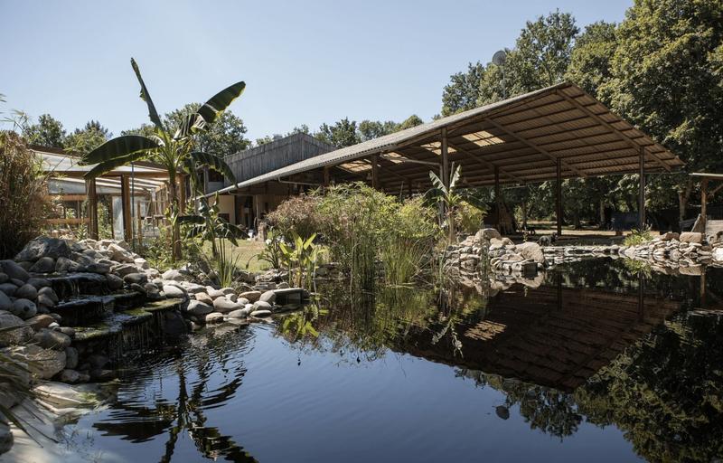 Maison - 232 m² - 7 pièces