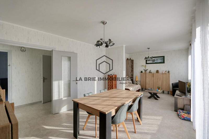 Maison - 128 m² - 7 pièces