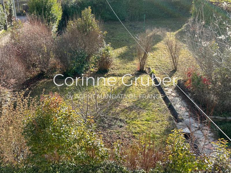 Appartement - 93 m² - 4 pièces