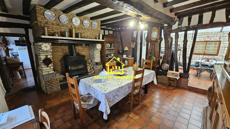 Maison - 123 m² - 4 pièces