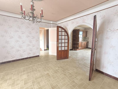 Maison - 123 m² - 7 pièces