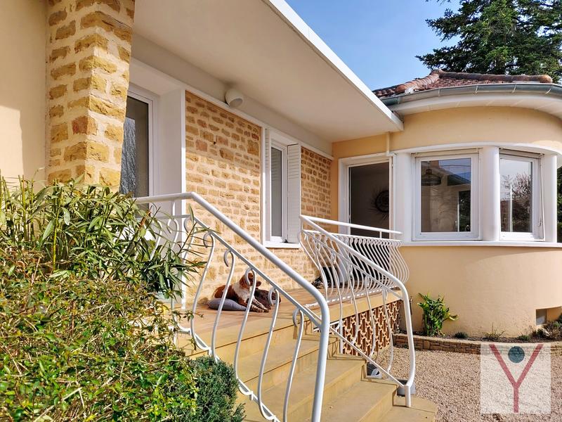 Maison - 96 m² - 4 pièces