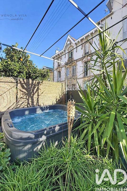 Maison - 166 m² - 6 pièces