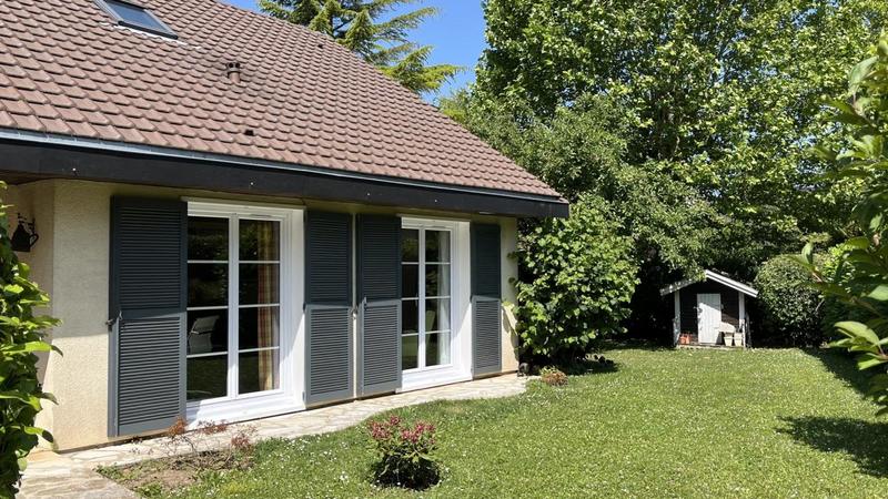 Maison - 184 m² - 8 pièces