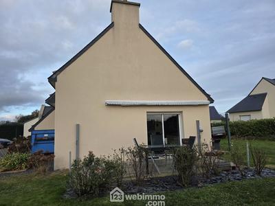 Maison - 80 m² - 4 pièces