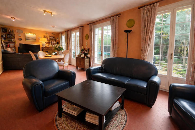 Maison - 123 m² - 6 pièces