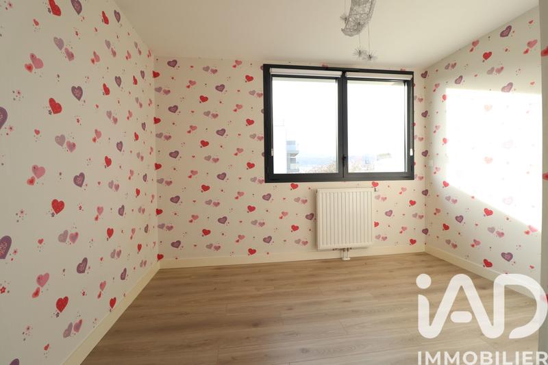 Appartement - 95 m² - 4 pièces