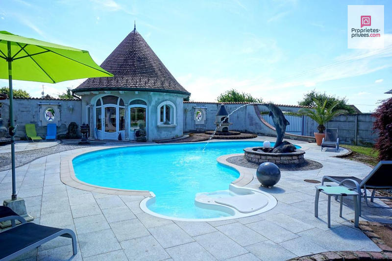 Maison - 195 m² - 7 pièces