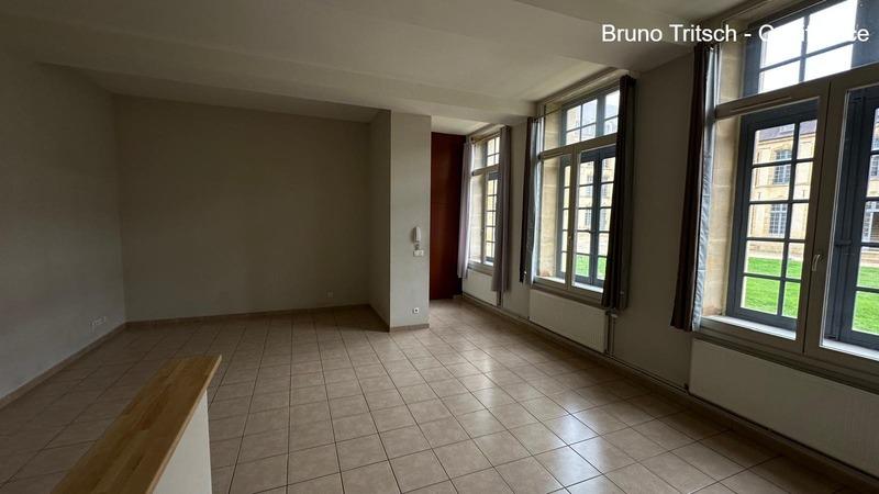 Appartement - 75 m² - 3 pièces