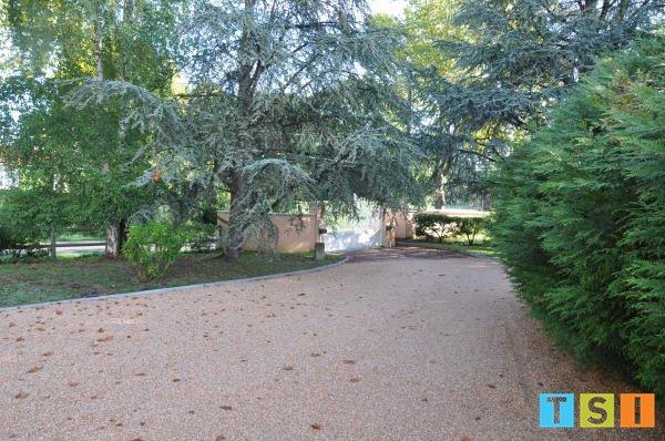 Maison - 365 m² - 7 pièces