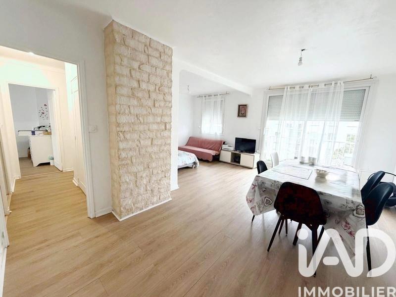 Appartement - 70 m² - 4 pièces