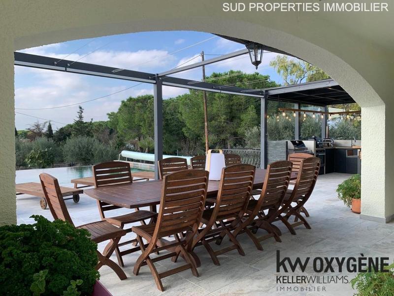 Villa - 223 m² - 7 pièces