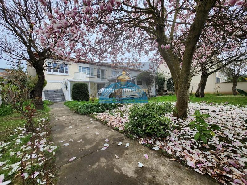 Maison - 120 m² - 4 pièces