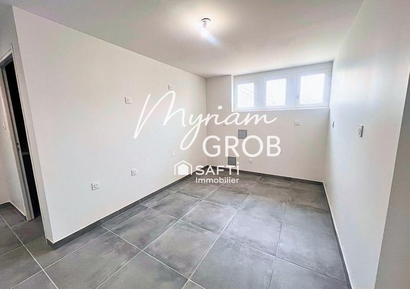 Maison - 170 m² - 8 pièces