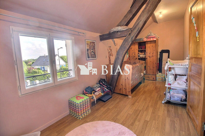 Maison - 111 m² - 4 pièces