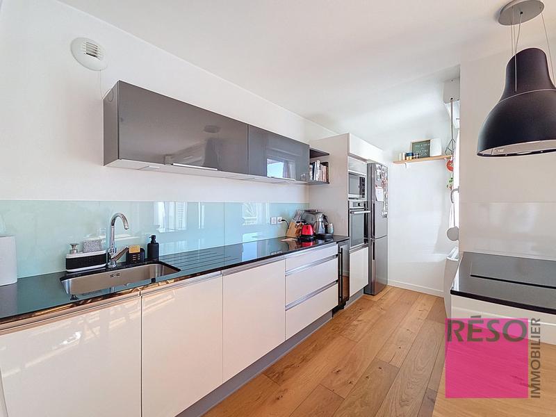 Appartement - 60 m² - 3 pièces