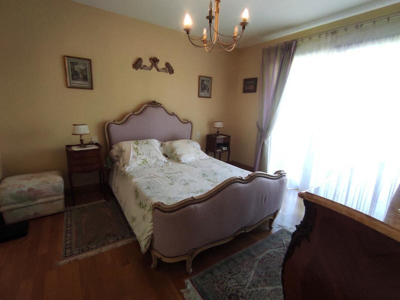 Maison - 161 m² - 6 pièces