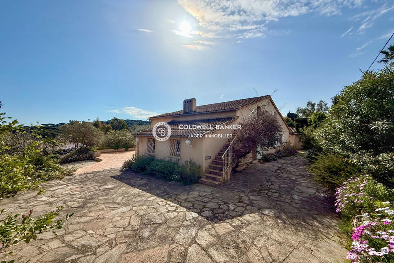 Villa - 470 m² - 7 pièces