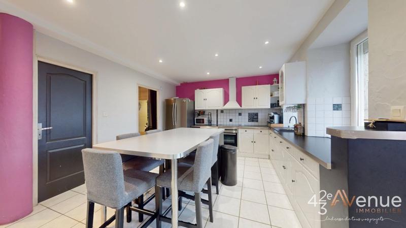 Maison - 175 m² - 7 pièces