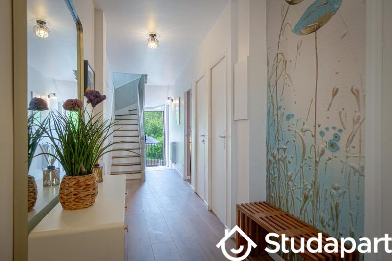 Chambre - 12 m² - 1 pièce