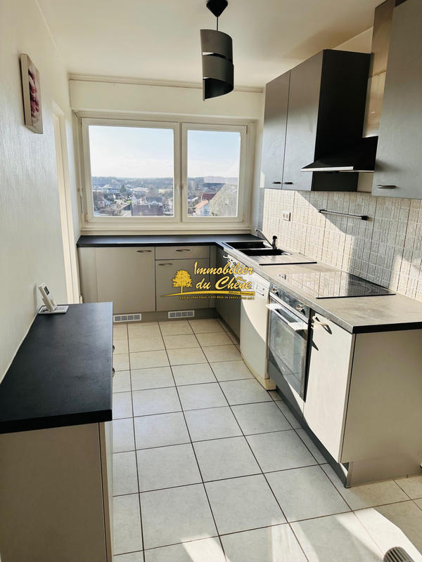 Appartement - 77 m² - 4 pièces