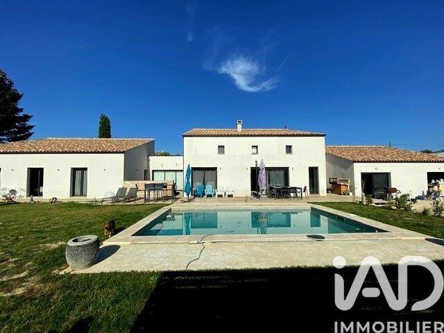 Maison - 171 m² - 6 pièces