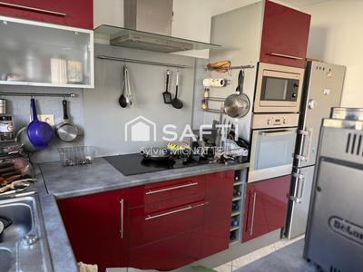 Maison - 83 m² - 4 pièces