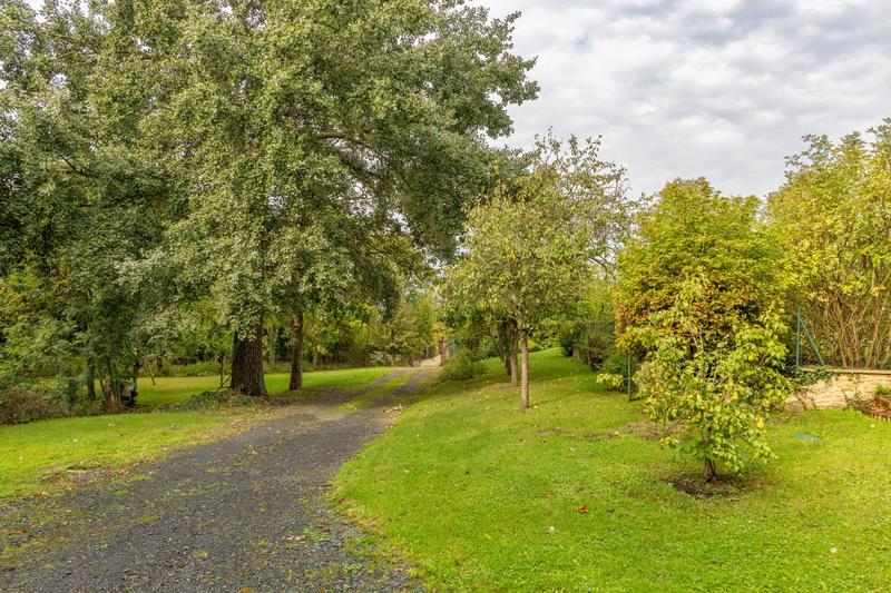 Maison ancienne - 223 m² - 6 pièces