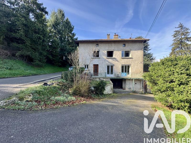 Maison de village - 98 m² - 7 pièces