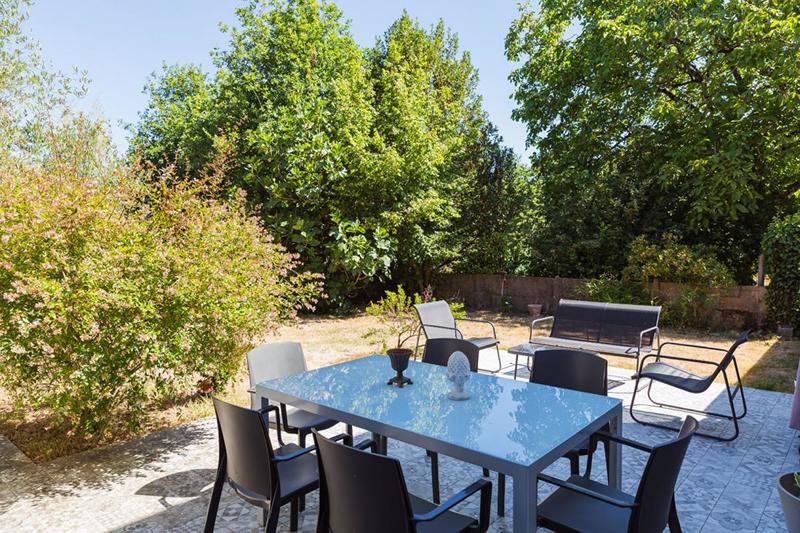 Maison - 175 m² - 9 pièces