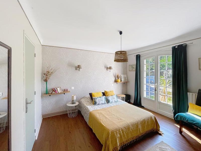 Maison - 193 m² - 8 pièces