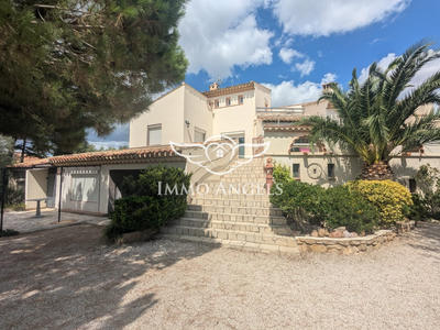 Villa - 129 m² - 5 pièces