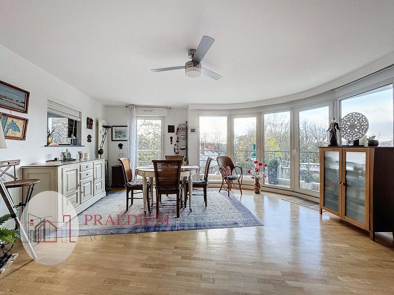 Appartement - 121 m² - 5 pièces