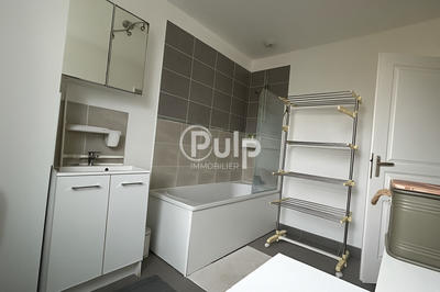 Maison - 97 m² - 5 pièces