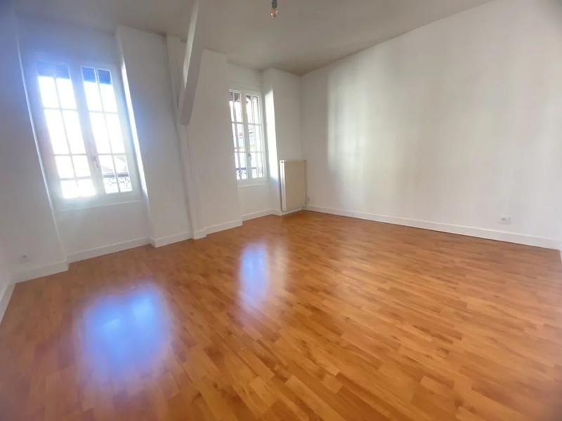 Duplex - 122 m² - 5 pièces