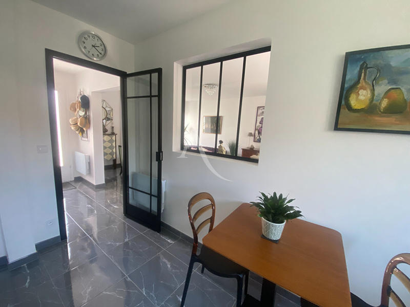 Maison - 94 m² - 5 pièces