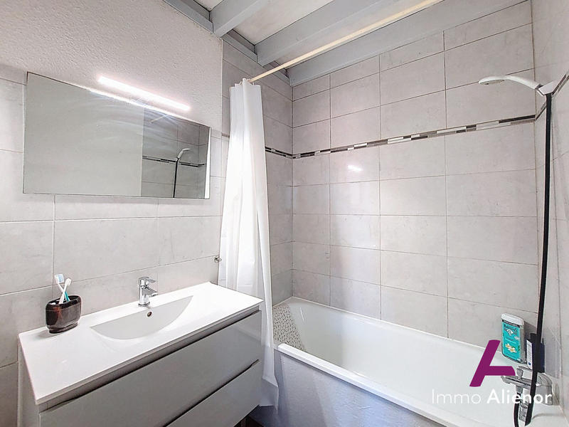 Appartement - 48 m² - 3 pièces